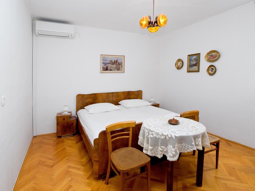 Apartments Dr. Vlasic Podstrana Room photo